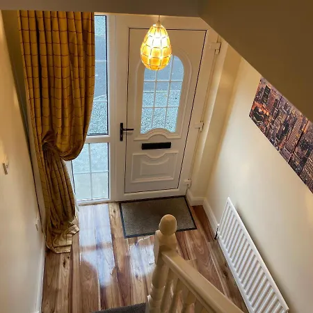 Cosy Cosh House *
